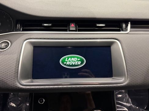 Used 2020 Land Rover Range Rover Evoque S AWD/4WD image 38