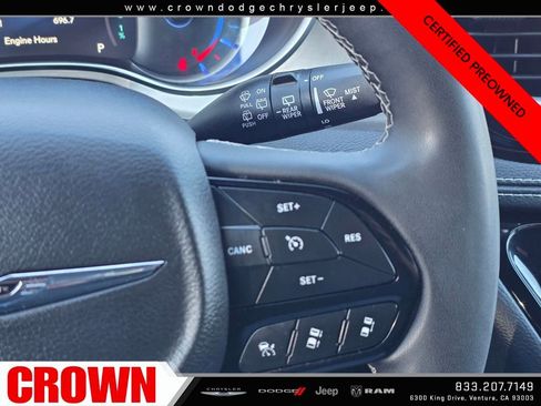 Certified 2024 Chrysler Pacifica Premium image 34