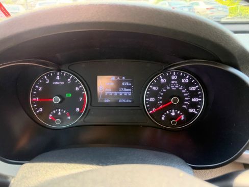 Used 2017 Kia Optima LX FWD image 12