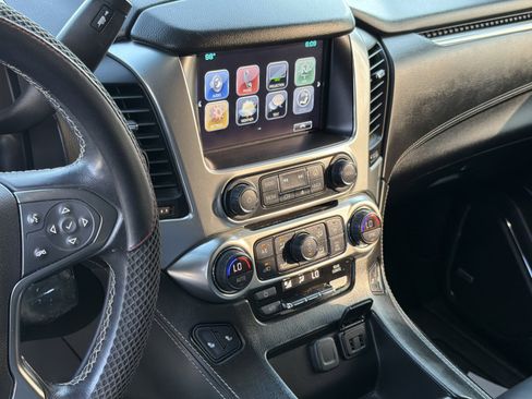 Used 2020 Chevrolet Tahoe LT image 17