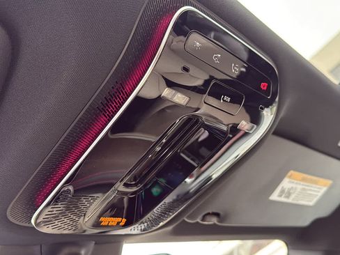 New 2025 Mercedes-Benz GLC 300 4MATIC image 23