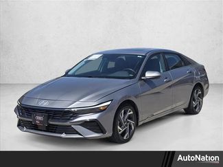 Used 2025 Hyundai Elantra Limited video 1
