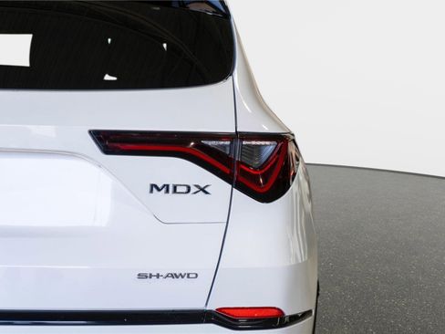 Used 2023 Acura MDX Type S image 28