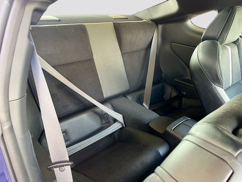 Used 2025 Toyota GR86 Premium w/ ALL Weather Mat Package (TMS) RWD image 25
