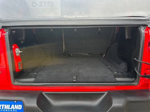 Used 2018 Jeep Wrangler Unlimited Sport S image 12