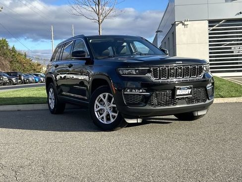 Used 2022 Jeep Grand Cherokee Limited AWD/4WD image 1