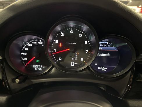 Used 2018 Porsche Macan image 19