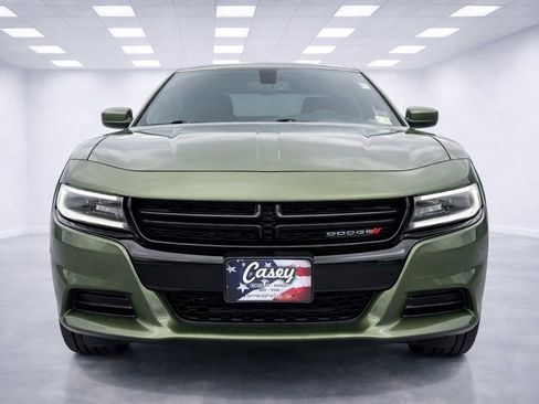 Used 2022 Dodge Charger SXT w/ Cold Weather Package image 3