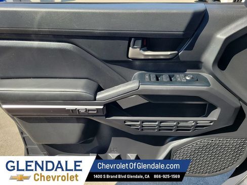 Used 2025 Toyota Tacoma TRD Sport RWD image 36