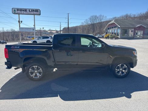 Used 2016 Chevrolet Colorado Z71 image 2
