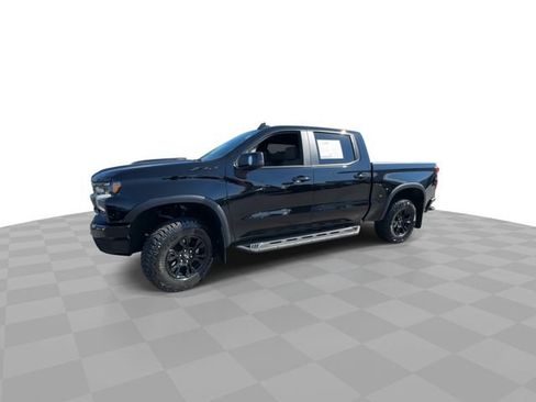 Used 2025 Chevrolet Silverado 1500 ZR2 w/ Technology Package AWD/4WD image 9