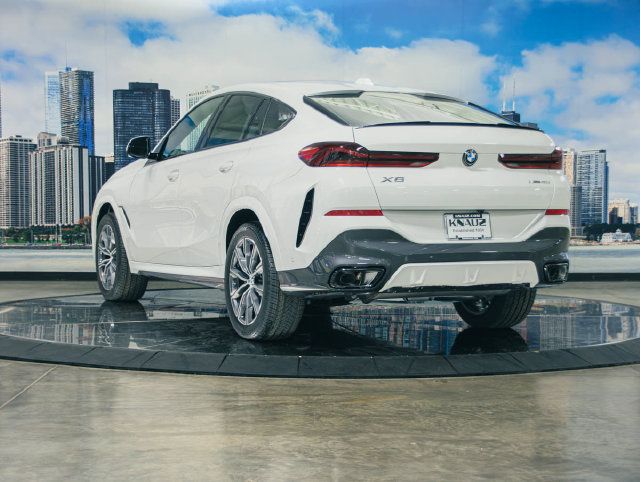 Used 2027 BMW X6 xDrive40i w/ Premium Package AWD/4WD image 9