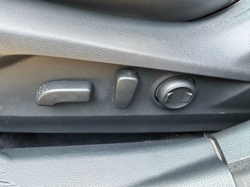 Used 2022 Subaru Outback Wilderness w/ Wilderness Package image 17