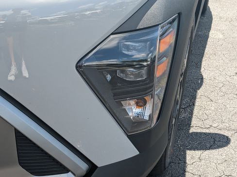 New 2025 Hyundai Kona SEL image 9