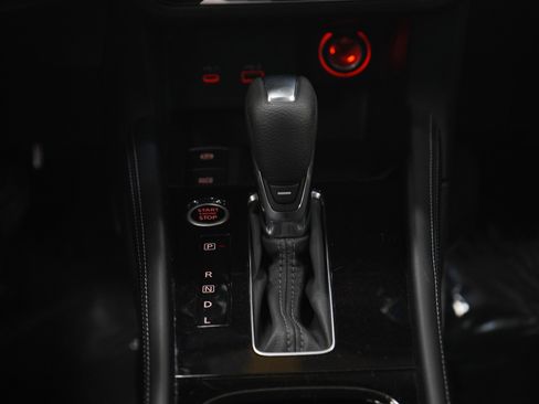 Used 2024 Nissan Kicks SV FWD image 18