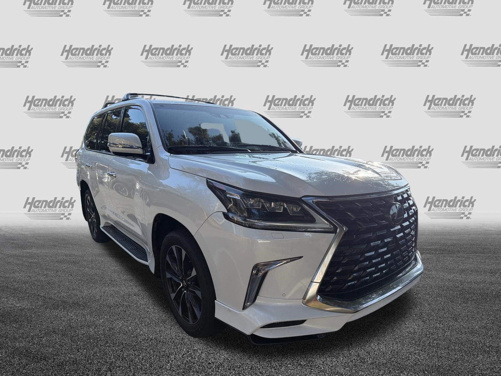 Used 2021 Lexus LX 570 4WD w/ Sport Package image 2