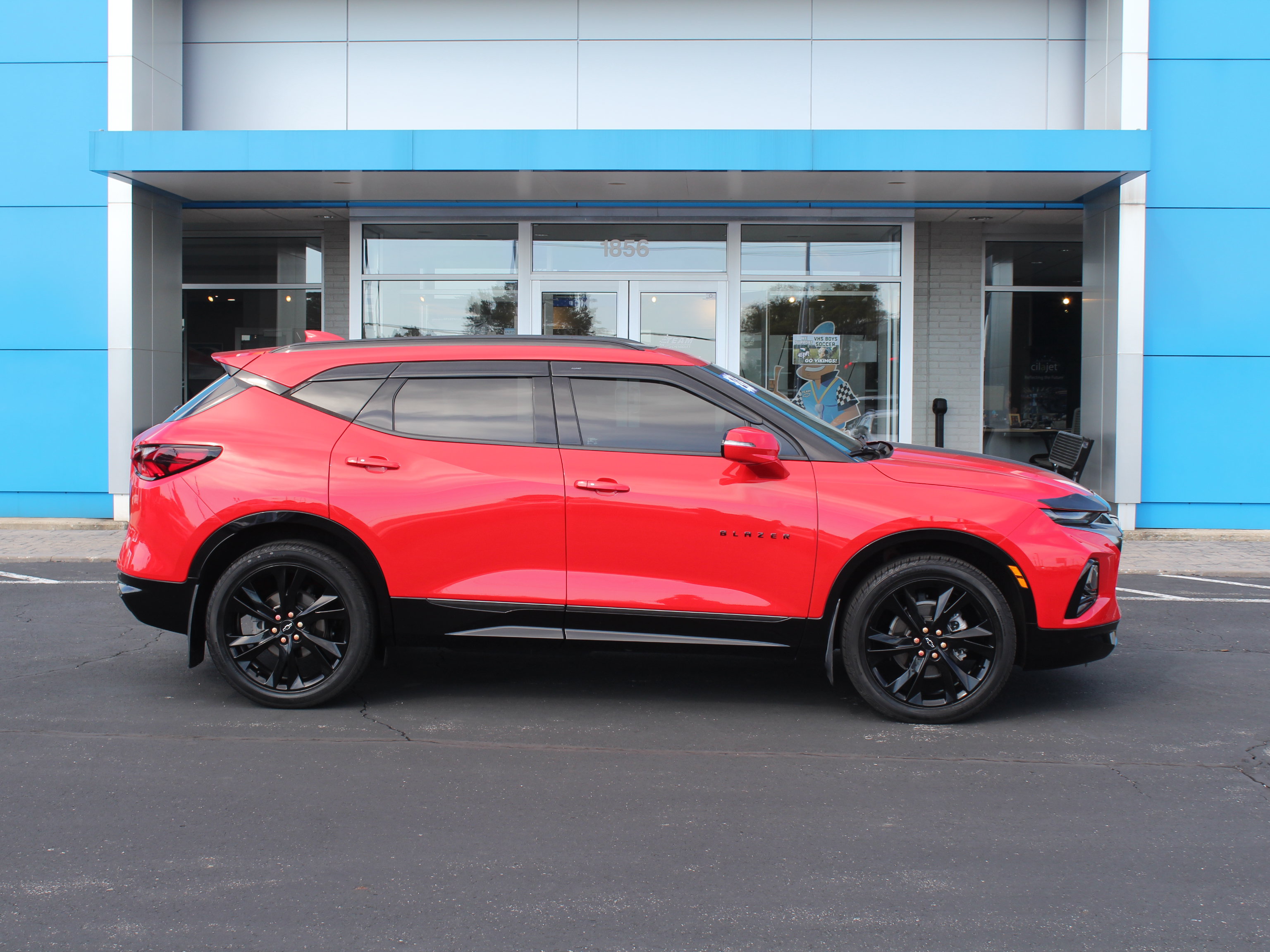 Used 2021 Chevrolet Blazer RS w/ Enhanced Convenience Package FWD image 5