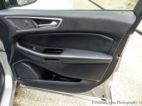 Used 2019 Ford Edge SEL w/ Equipment Group 201A image 27