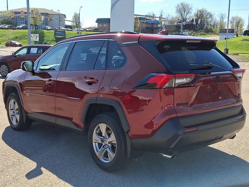 Certified 2025 Toyota RAV4 XLE w/ Convenience Package image 4