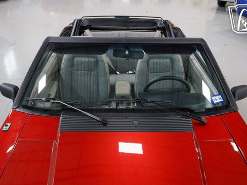 Used 1992 Ford Mustang LX RWD image 8