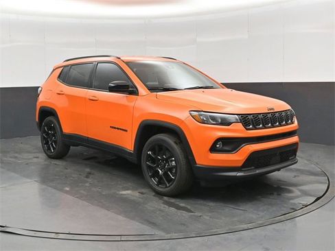 New 2026 Jeep Compass Latitude image 1