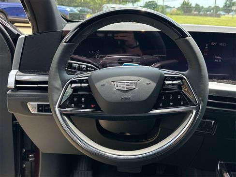 New 2026 Cadillac Escalade IQ Luxury 1 w/ LPO, Floor Liner Package image 19