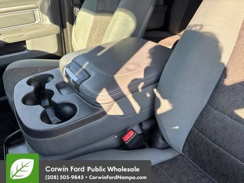 Used 2018 RAM 2500 Big Horn w/ Harvest Edition AWD/4WD image 23