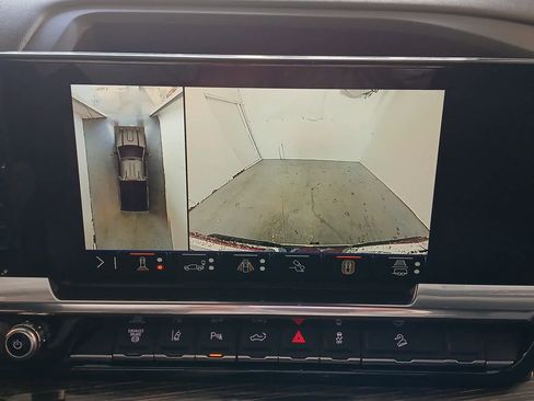 New 2025 GMC Sierra 2500 SLE w/ SLE Value Package; image 52