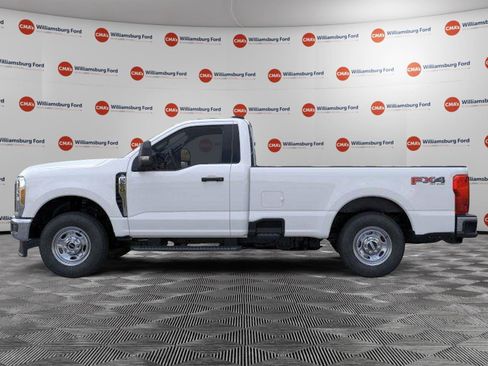 New 2025 Ford F250 XL w/ FX4 Off-Road Package AWD/4WD image 3