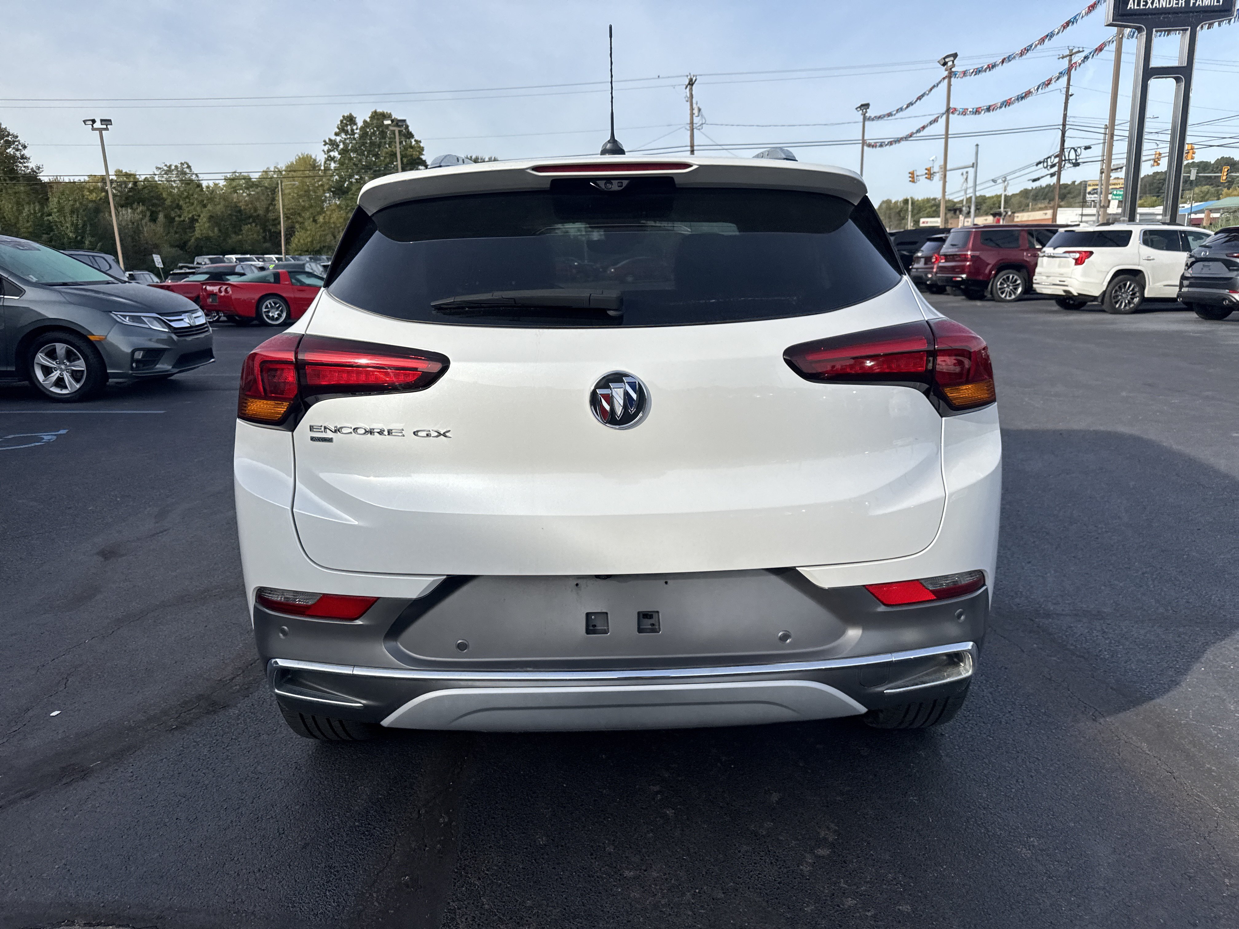 Used 2023 Buick Encore GX Essence w/ Advanced Technology Package AWD/4WD image 9