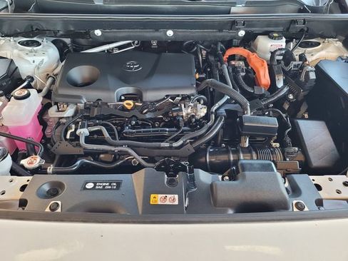 Certified 2024 Toyota RAV4 XLE AWD/4WD image 34