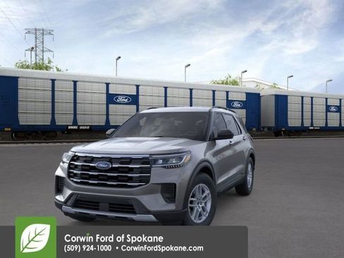 New 2026 Ford Explorer Active image 4