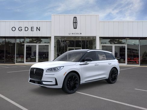 New 2026 Lincoln Corsair Grand Touring AWD/4WD image 1