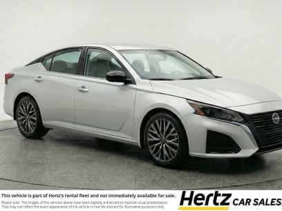 Used 2025 Nissan Altima 2.5 SV