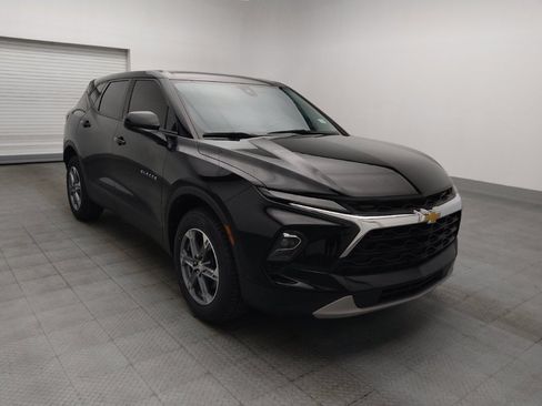 Used 2023 Chevrolet Blazer LT FWD image 13
