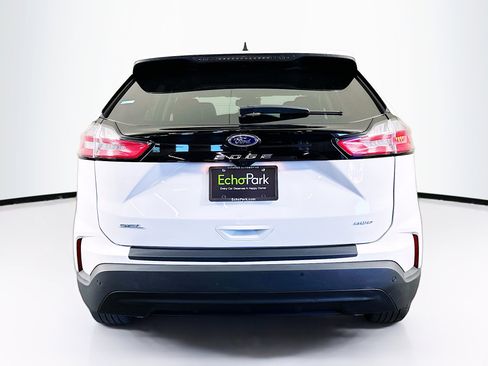 Used 2024 Ford Edge SEL image 7