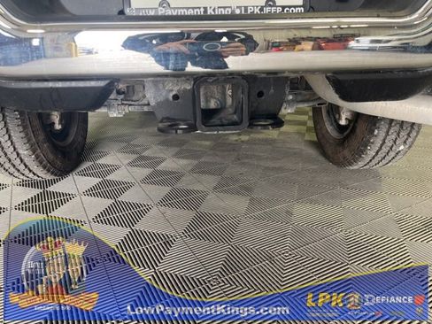 Used 2025 RAM 2500 Tradesman w/ Chrome Appearance Group image 33