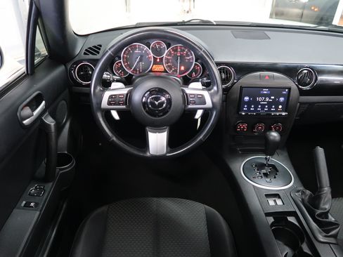 Used 2007 MAZDA MX-5 Miata Sport RWD image 14