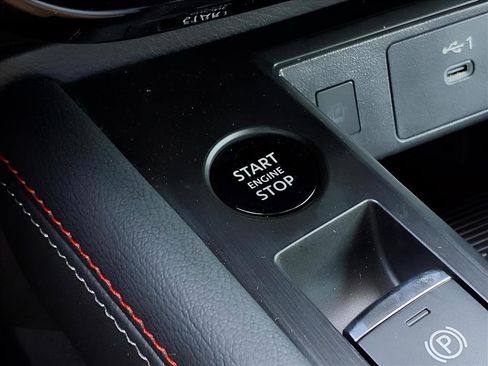 New 2026 Nissan Kicks SR w/ SR Premium Package image 18