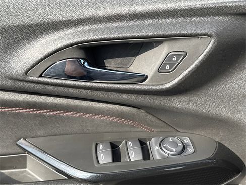 Used 2026 Chevrolet Trax RS image 30