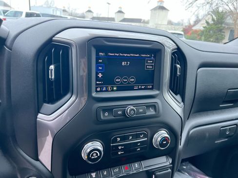 New 2026 GMC Sierra 2500 Pro w/ Convenience Package image 15