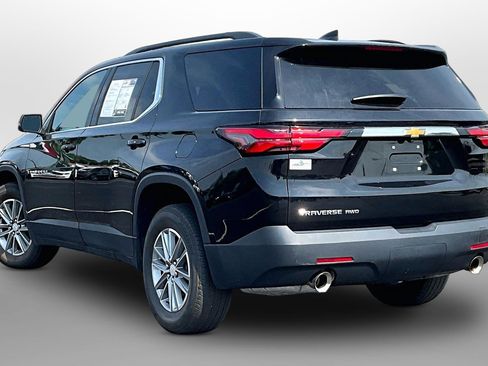 Used 2023 Chevrolet Traverse LT AWD/4WD image 10