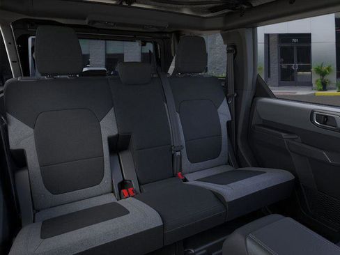 New 2025 Ford Bronco 4-Door image 11