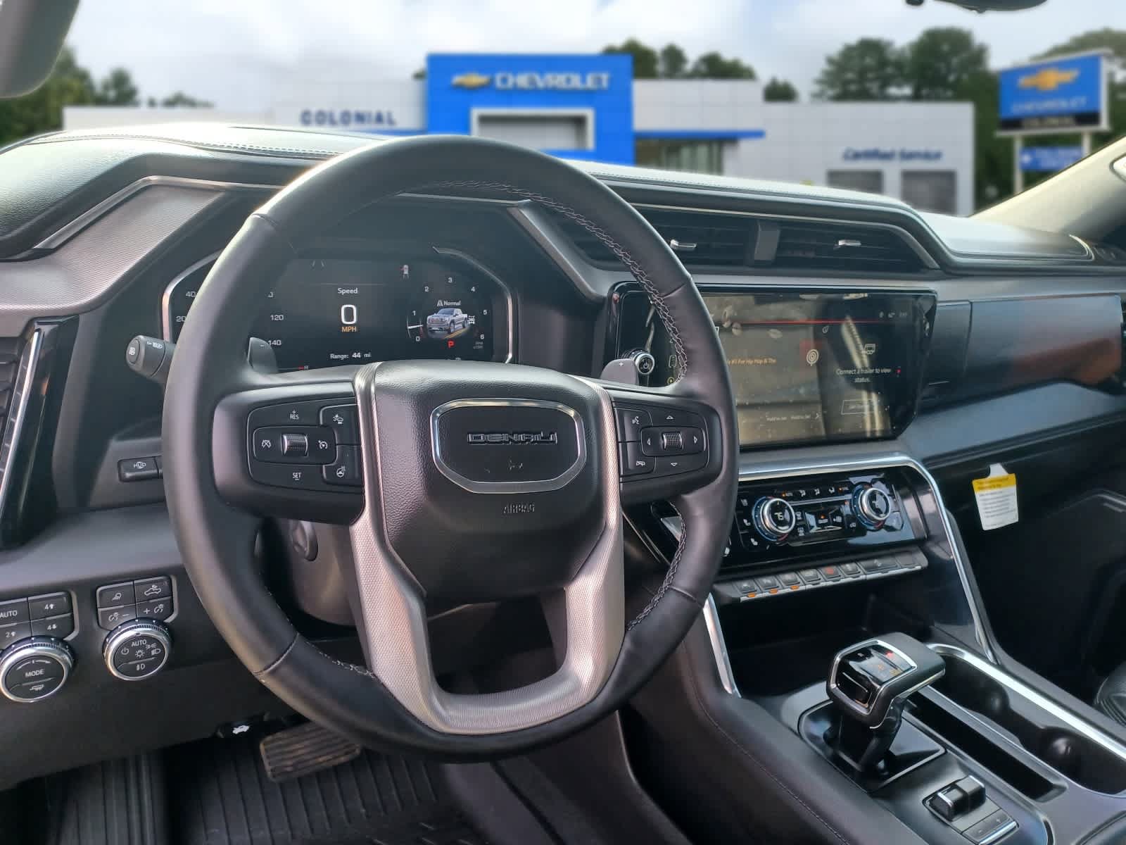 Used 2026 GMC Sierra 1500 Denali w/ Denali Reserve Package AWD/4WD image 9