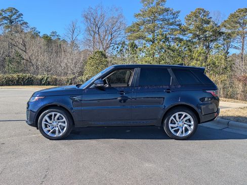 Used 2020 Land Rover Range Rover Sport HSE image 8