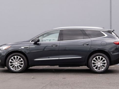 Used 2021 Buick Enclave Essence image 30