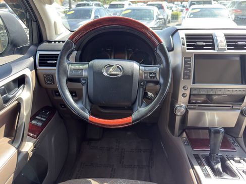 Used 2010 Lexus GX 460 Premium AWD/4WD image 15