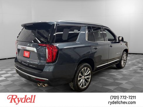 Used 2021 GMC Yukon Denali w/ Denali Premium Package image 5