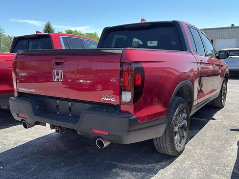 Used 2023 Honda Ridgeline Sport image 3