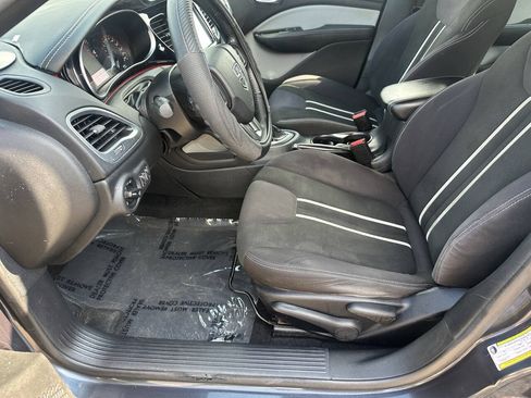 Used 2014 Dodge Dart SXT FWD image 29